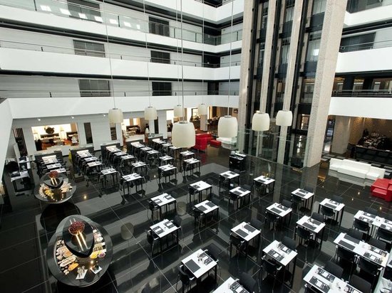 Hilton Madrid Airport(马德里机场希尔顿酒店)