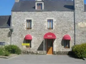 Auberge Saint Hernin