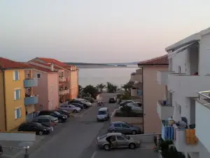Apartments Teami