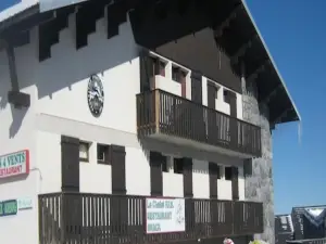 Ô Chalet 1700 Chalet Ffs
