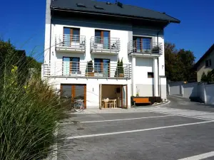 Villa Modlin Airport