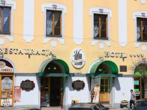 Hotel Bristol