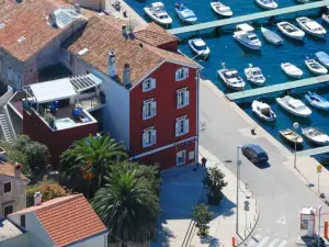 Mare Mare Suites