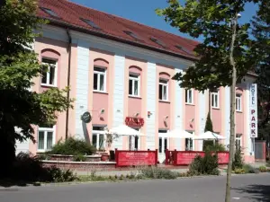 Park Hotel