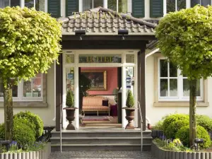 Tiemann's Hotel