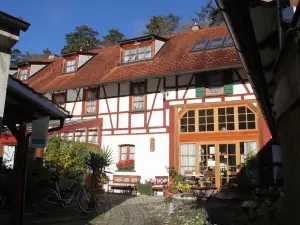 Gästehaus Pfefferle Hotel Garni Und Ferienwohnungen