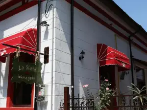 La Storia Guest House