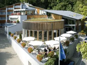 Hotel Forsthaus Grüna Betreiber Gmbh