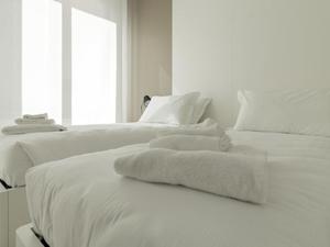 12月26日米兰天气预报:晴 气温: 0℃~7℃