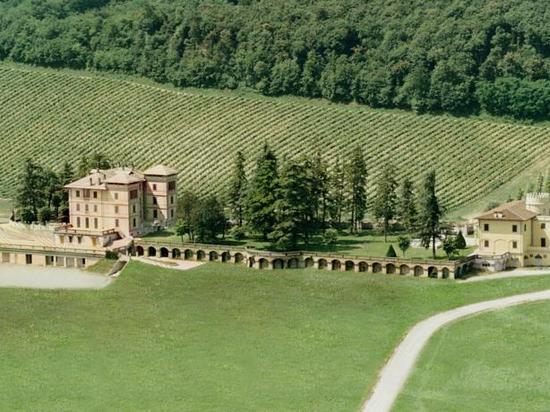 【携程攻略】Serravalle Designer名牌奥特莱斯