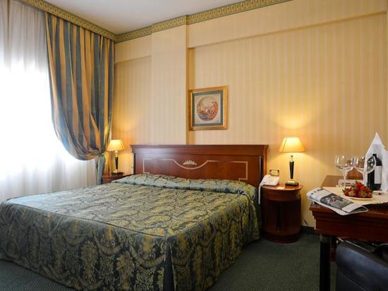 【携程攻略】博洛尼亚Cosmos交通路线,怎么去