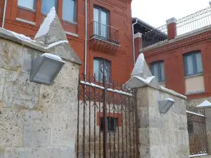 Emebed Posada