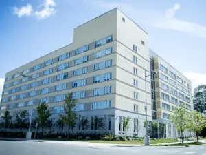 Lakehead University Residence and Conference Centre