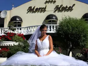 Merci Hotel