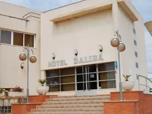 Bayo Lirola Hotel Balisa