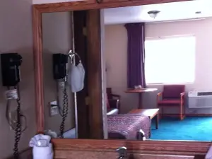 Legacy Inn