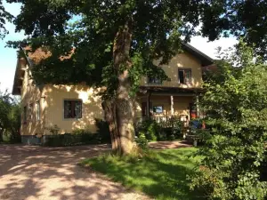 Karaby Gård, Country Living