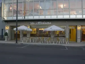 薩斯弗雷舒飯店