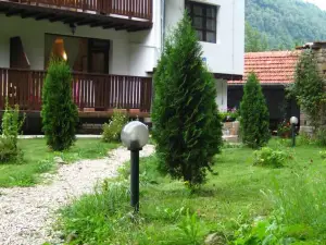 Family Hotel Bile