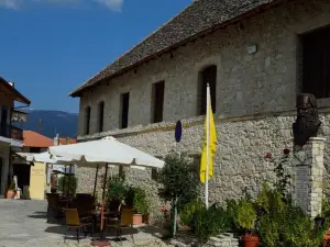 Omodos Katoi Holiday Homes