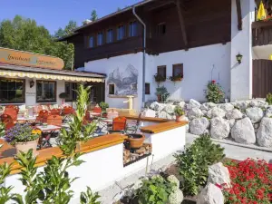 Alpenhotel Bergzauber