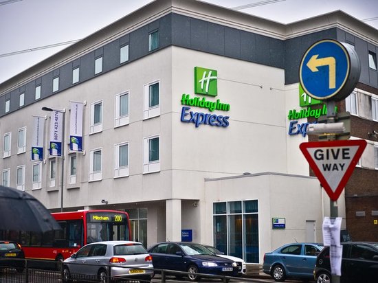 Holiday Inn Express London Wimbledon South(伦敦温布尔登城南智选假日酒店)