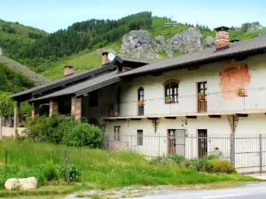 Lu Garun Rus