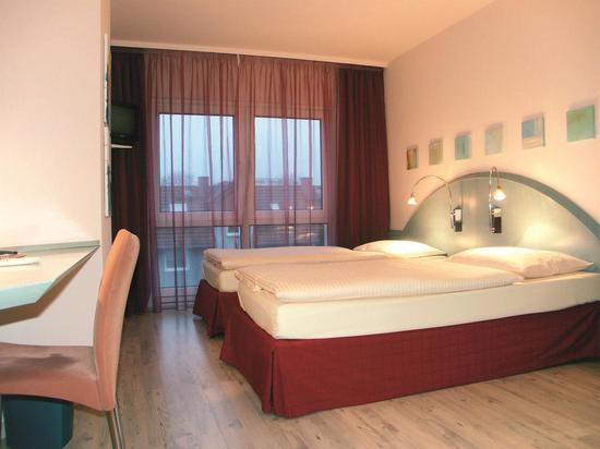 【携程攻略】汉诺威Heinemann免税店(汉诺威