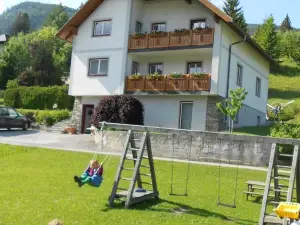 Haus Moni