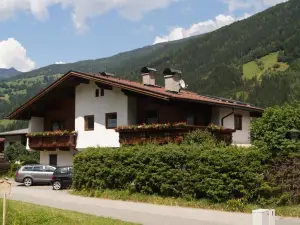 Apartment Alpin