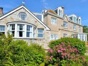 Rosemorran Holiday Apartments