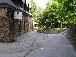 Hotel Podzamcze