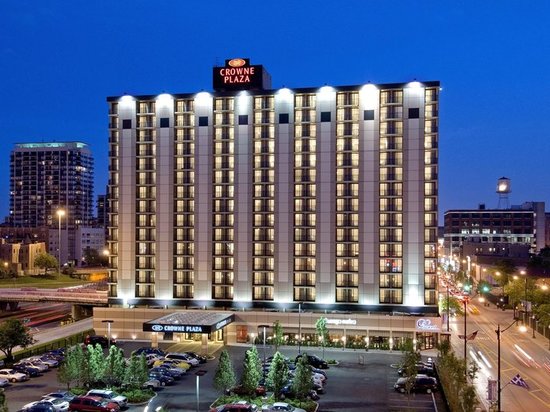 Crowne Plaza Chicago Metro Downtown(芝加哥市中心大都会皇冠假日酒店)