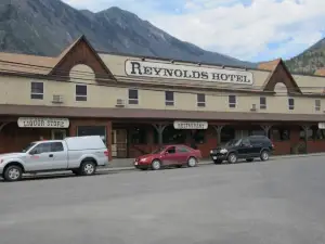 Reynolds Hotel