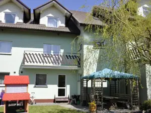Fajne Apartamenty - Karwia - Blisko Plaży - Komfort I Cisza