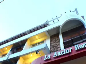 La Anclar Hotel