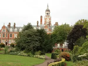 ランズダウン ホテル