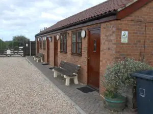 Fox and Hounds Country Inn
