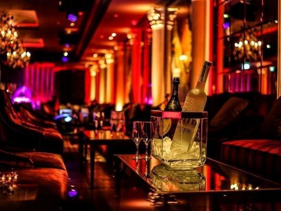 London swingers club