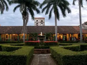 Hotel El Convento Leon Nicaragua
