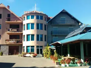 Bed & Breakfast Karavan
