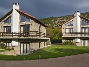Naiades Village