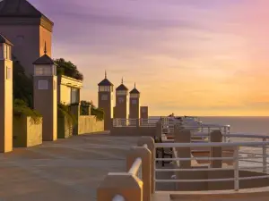 Hippocampus Resort & Spa