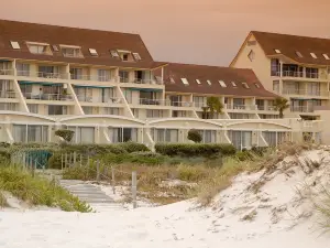 Dolphin Beach Hotel Self Catering Apartments