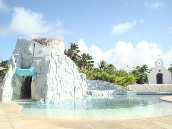 塞班岛马里亚纳度假村(mariana resort & spa saipan)