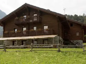 Agriturismo les Hiboux
