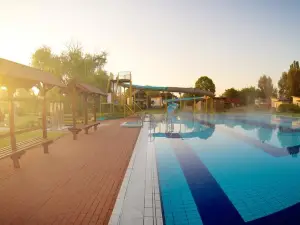 Barack Thermal & Natura Apartments