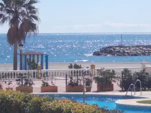 Beach Apartment Marina Duquesa