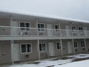 Kacee's Northern Suites