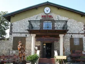 Hotel Komfort Inn - Dwór Hubertus